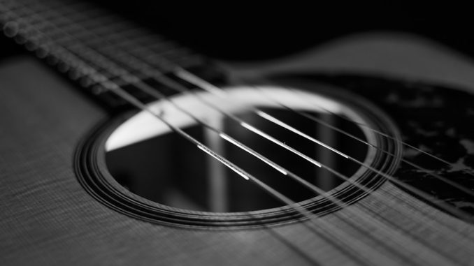 Så väljer du en festlokal med bra akustik för musikaliska evenemang illustration